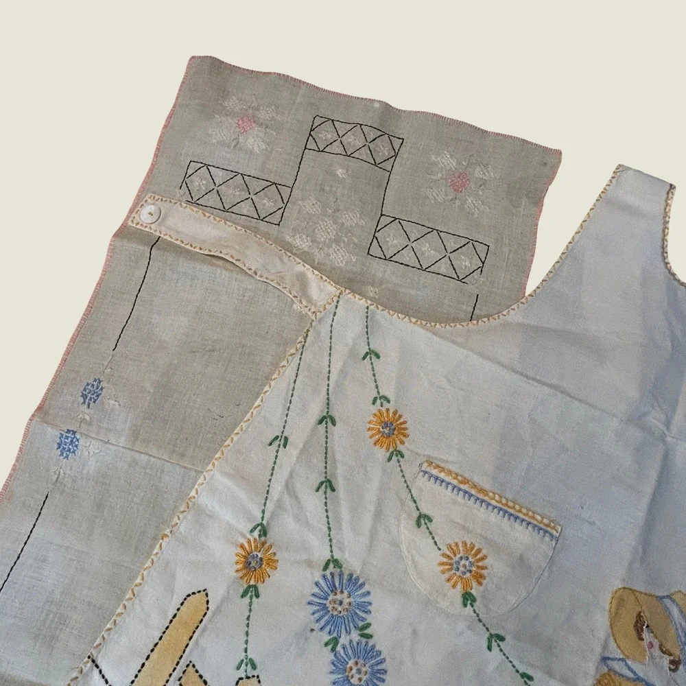 Vintage Southern Belle Hand Embroidered Apron & Linen‎ Set Yellow Blue OS